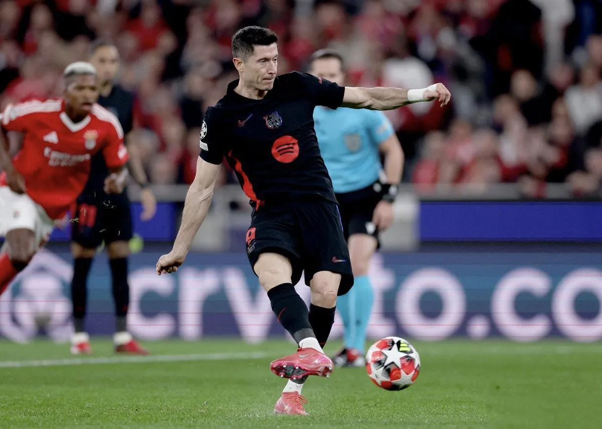 乐鱼真人萨拉赫焦点对战，蒂姆与90激战皇家马德里分钟，重返赛场胜负难料！全场沸腾不已的简单介绍